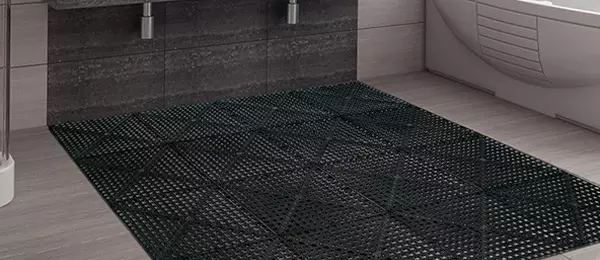 Pisos antiderrapantes para Áreas Úmidas e Piscinas